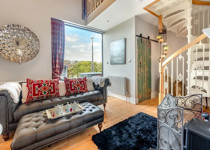 The Old School * Ganton