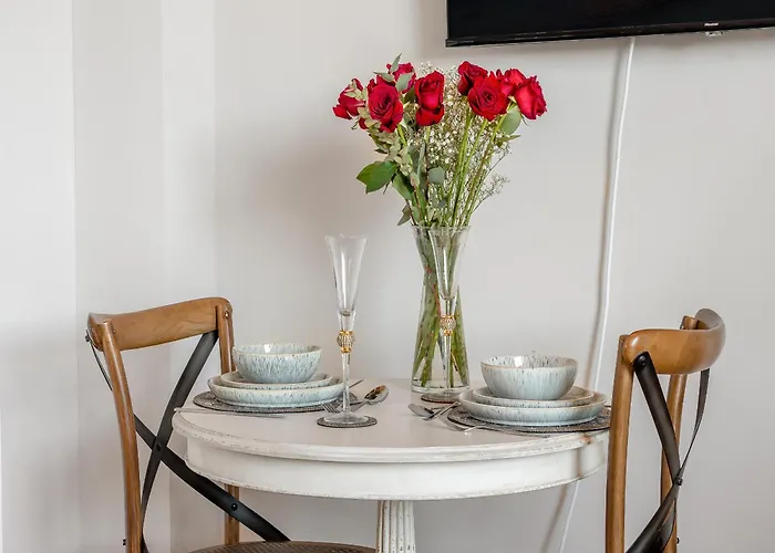 The Old School * Ganton