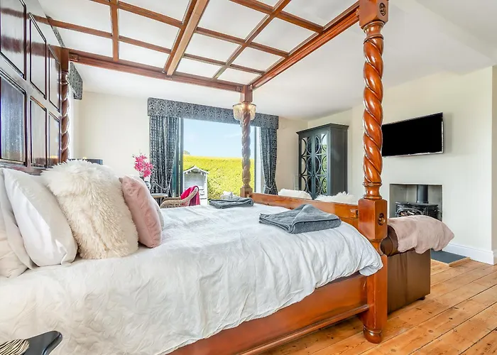 The Old School * Ganton